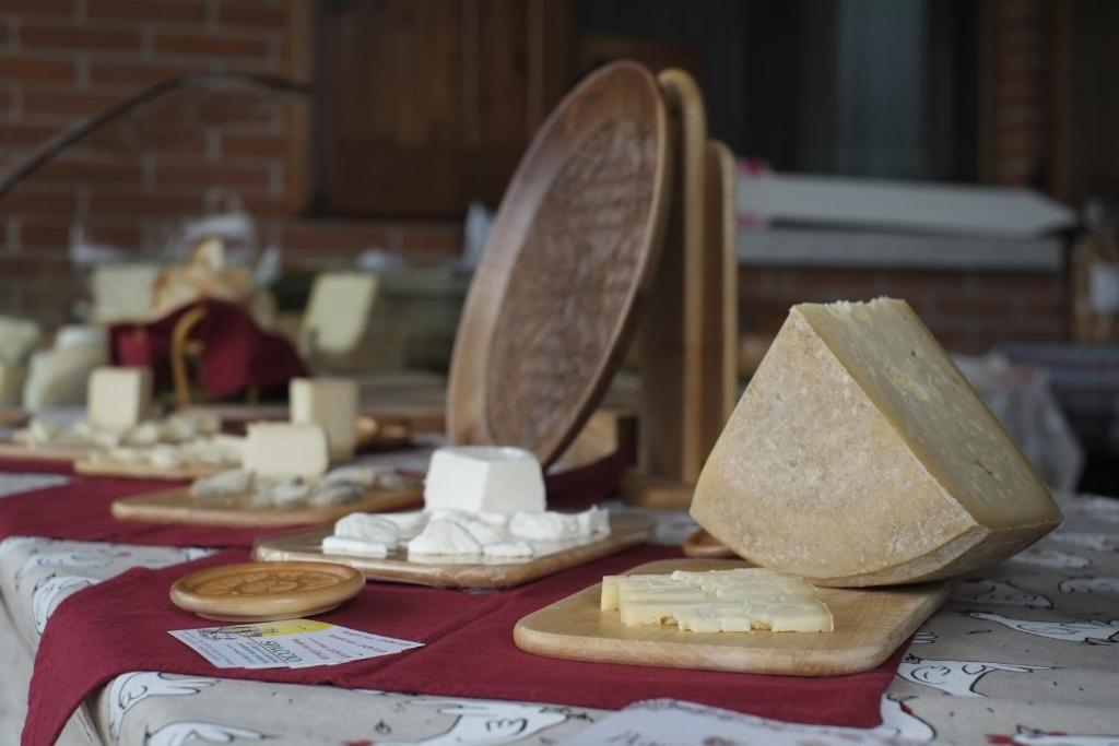 Agriturismo Altana Del Motto Rosso Gattico Экстерьер фото